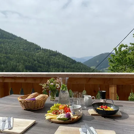Biohof Laussnitzer In Rennweg Farm stay *